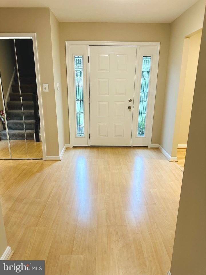 12424 Keeneland Pl - Photo 2 of 28