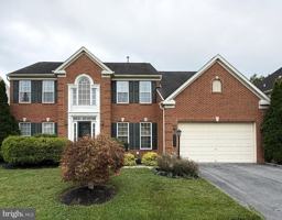 featured image of 4415 Medallion Dr
