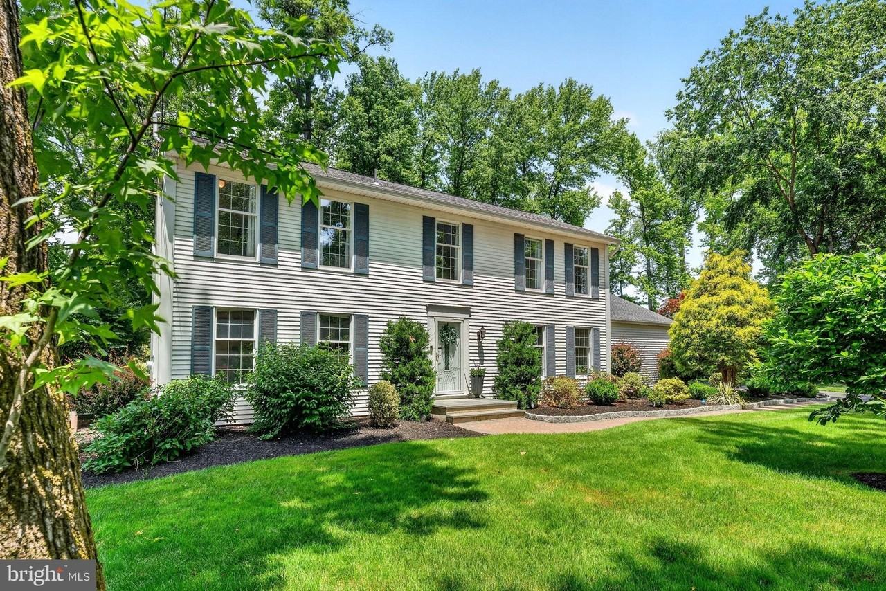 24 Balsam Ct - Photo 4 of 50