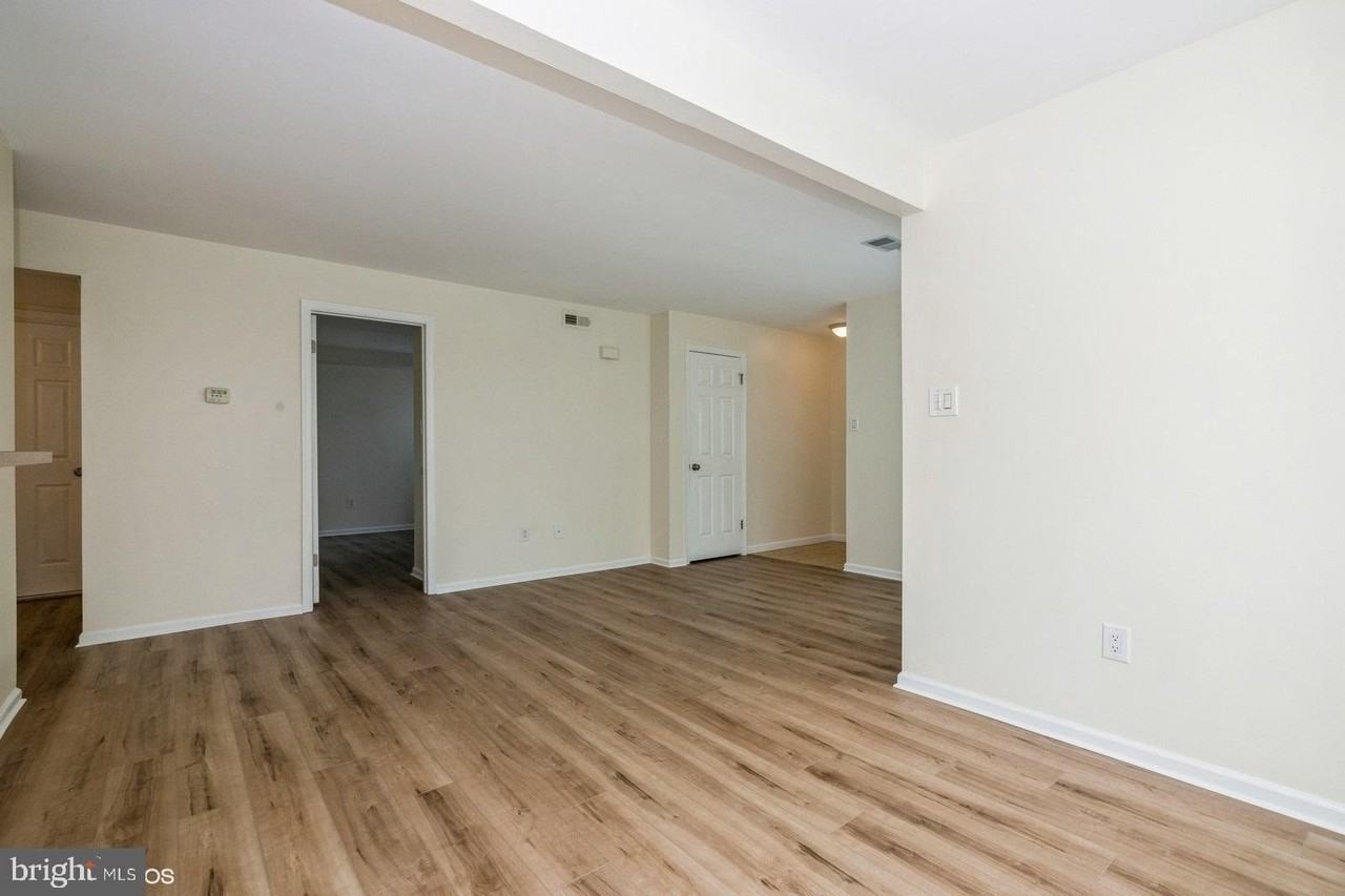 35019 Bennett Pl - Photo 6 of 16