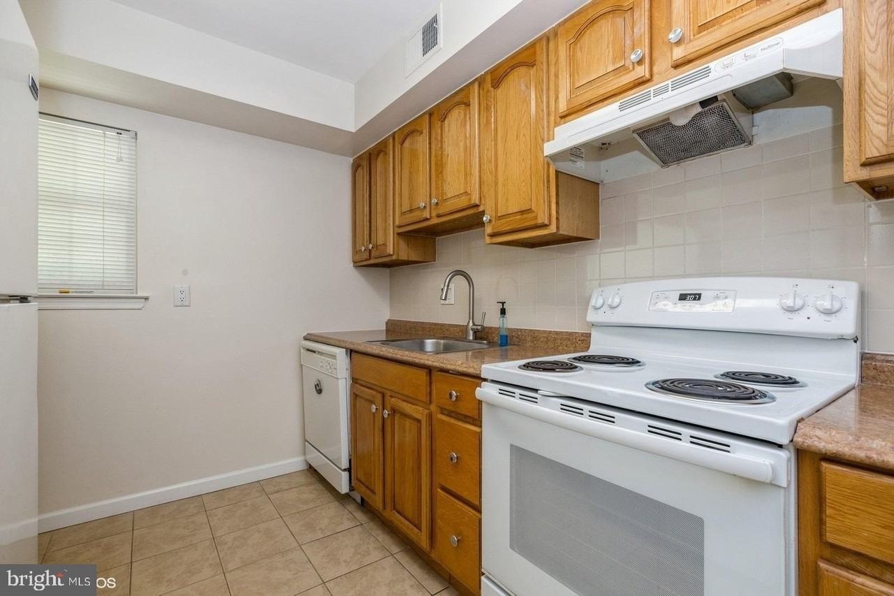 35019 Bennett Pl - Photo 7 of 16
