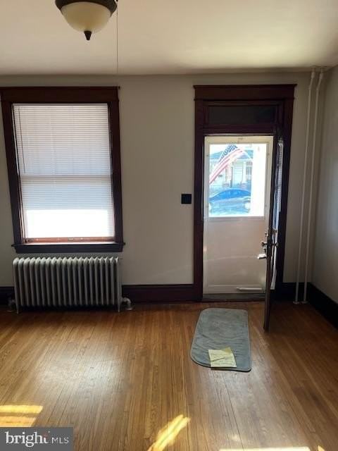 535 Bridge St - Photo 4 of 20