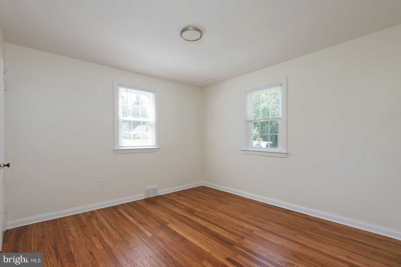 135 N Line Rd - Photo 4 of 13