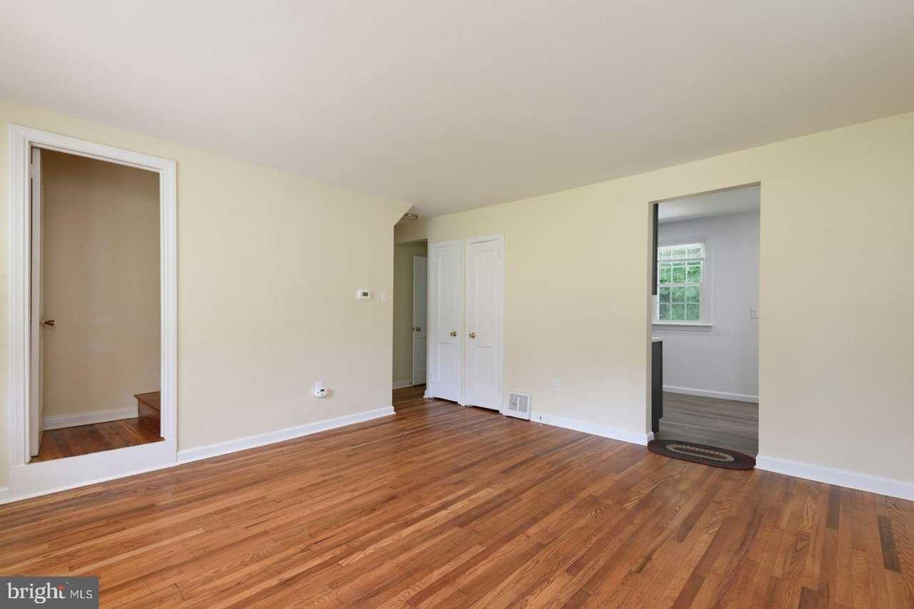 135 N Line Rd - Photo 7 of 13