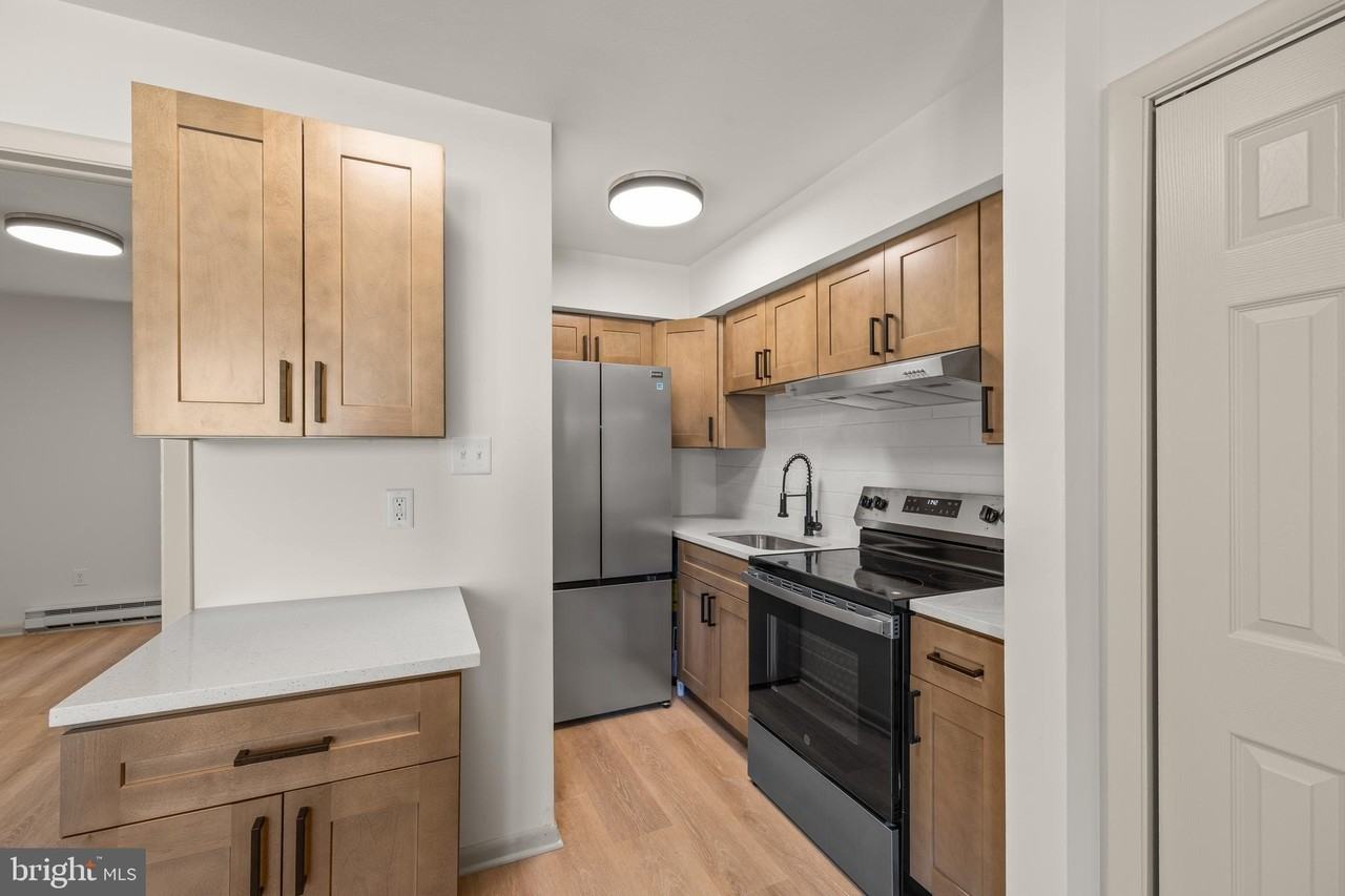 1504 Walnut St #A - Photo 7 of 16