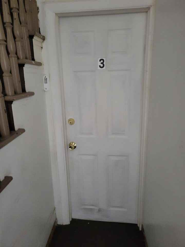 607 Swede St #3 - Photo 5 of 6