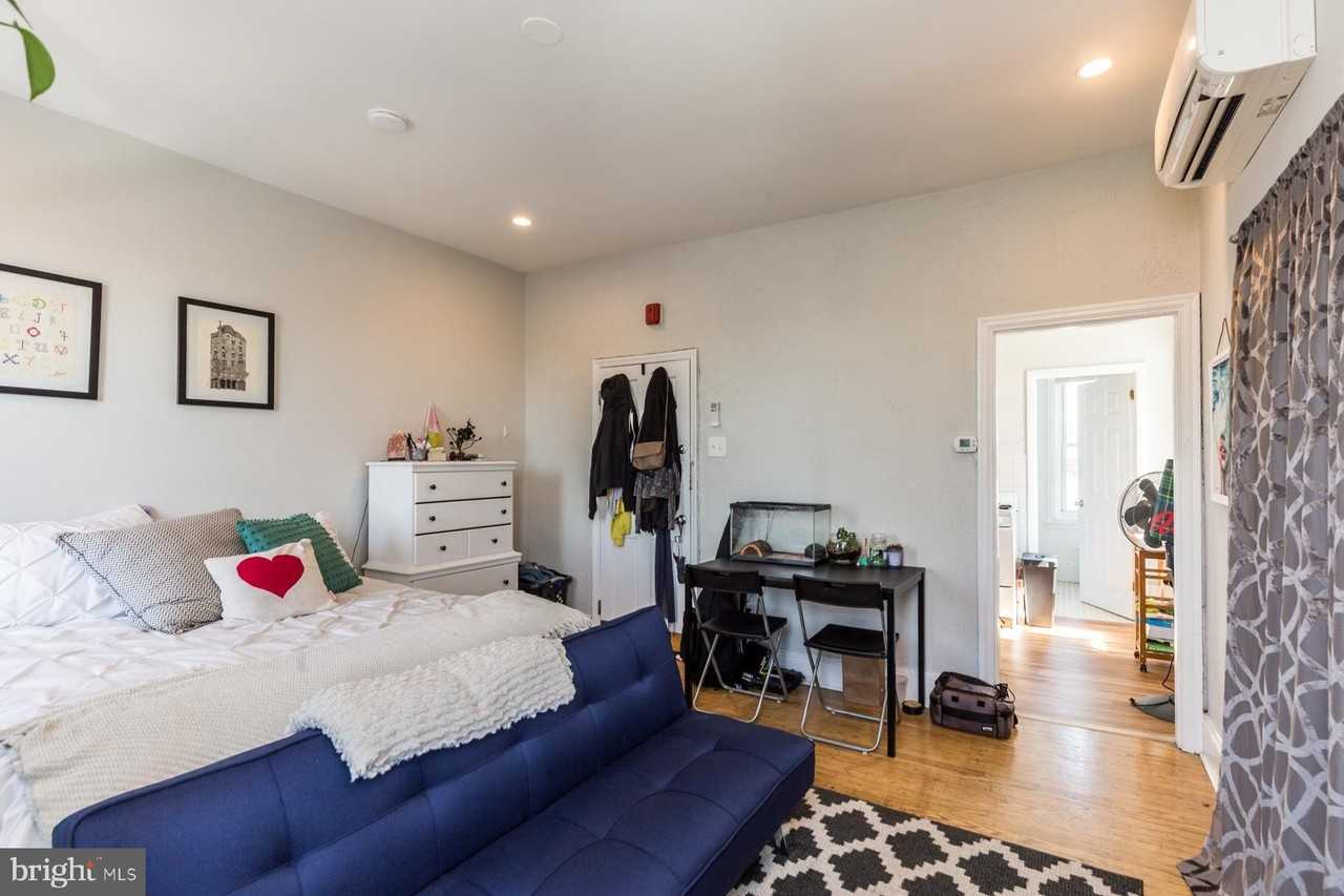 1331 Reed St #3 - Photo 4 of 11