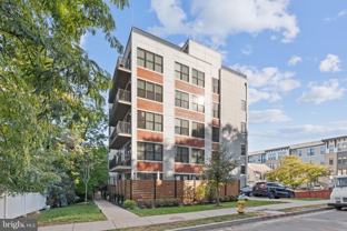 1245 N Pierce St #9 - Photo 1 of 1