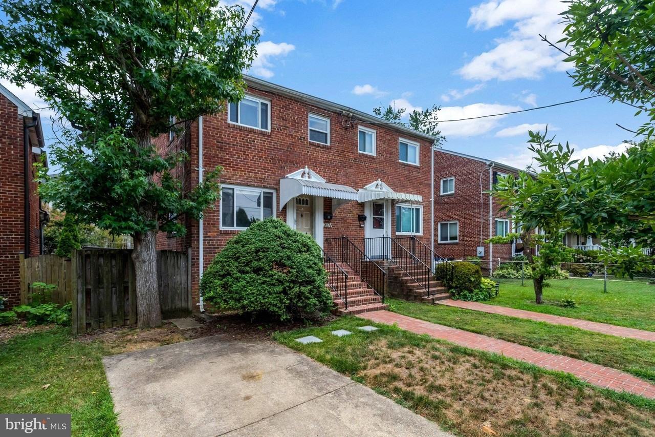 207A E Spring St - Photo 2 of 28