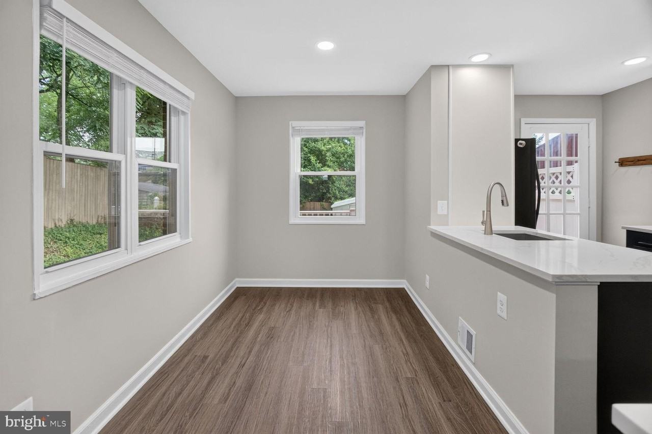 23 Underwood Pl - Photo 5 of 17