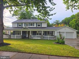 13106 Melville Ln - Photo 1 of 1