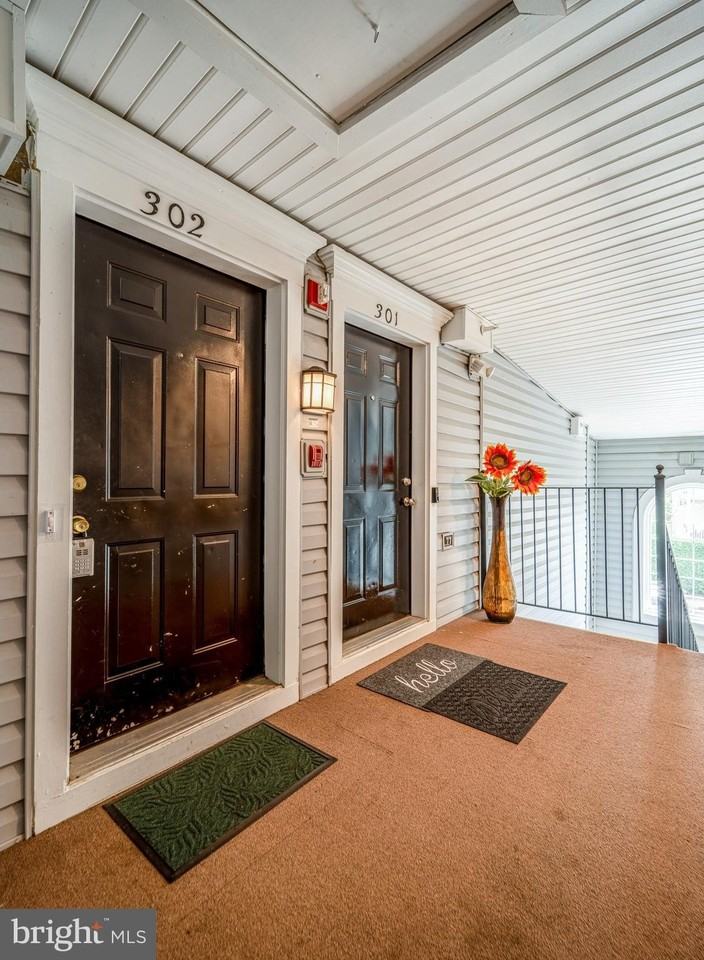 5924 Terrapin Pl #302 - Photo 2 of 35