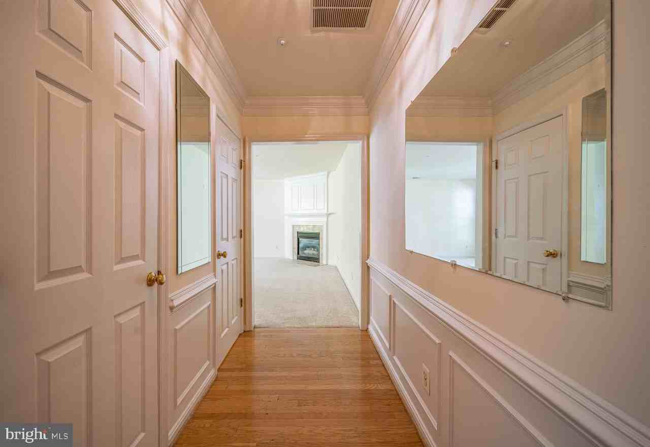 5924 Terrapin Pl #302 - Photo 3 of 35