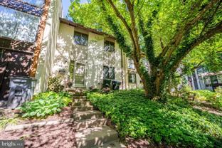 2455 Pyrenees Ct - Photo 1 of 1