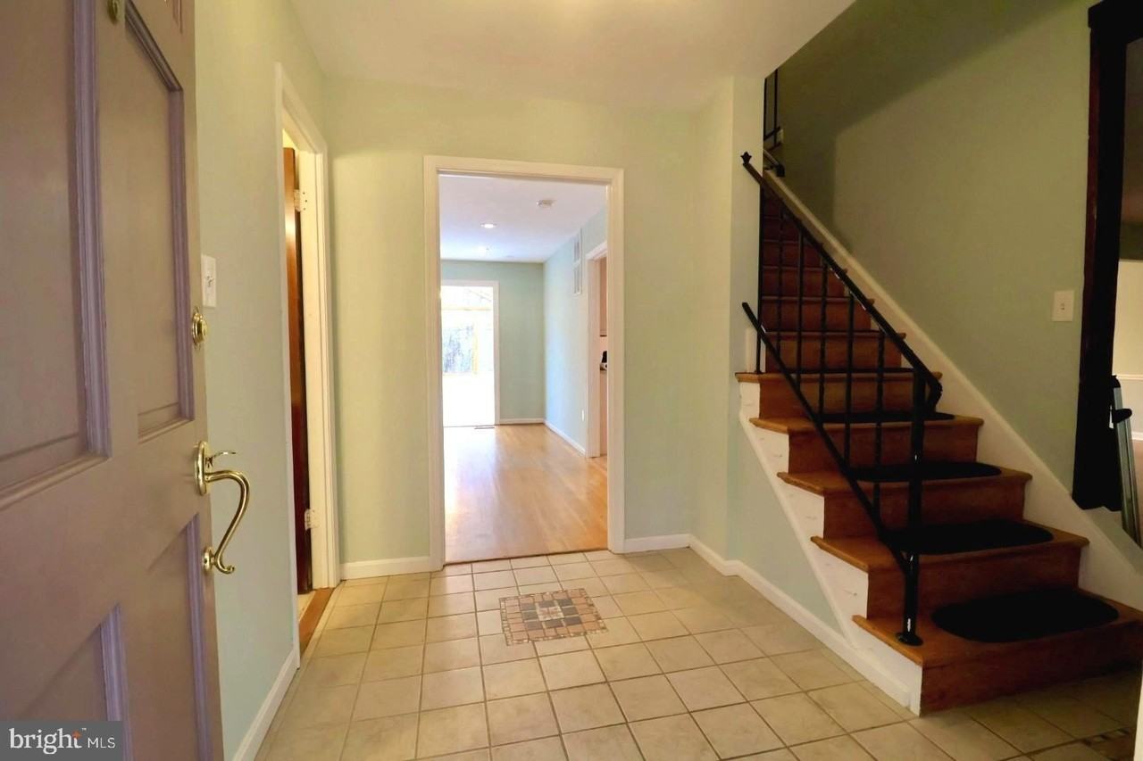 11312 Myrtle Ln - Photo 3 of 23