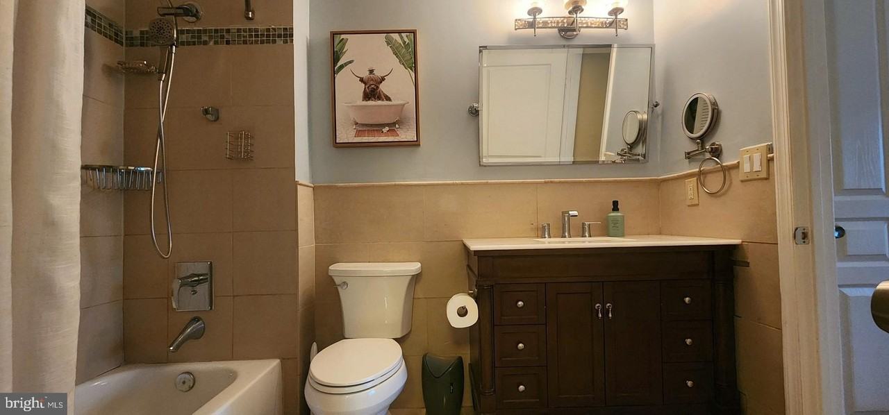 5563 Seminary Rd #303 - Photo 7 of 10