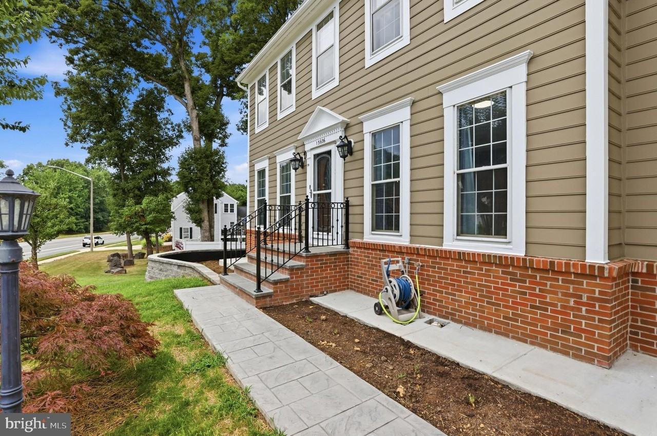 13606 Northbourne Dr - Photo 5 of 50