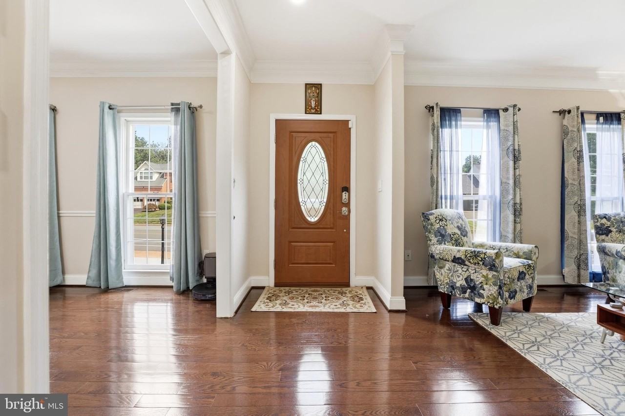 13606 Northbourne Dr - Photo 7 of 50