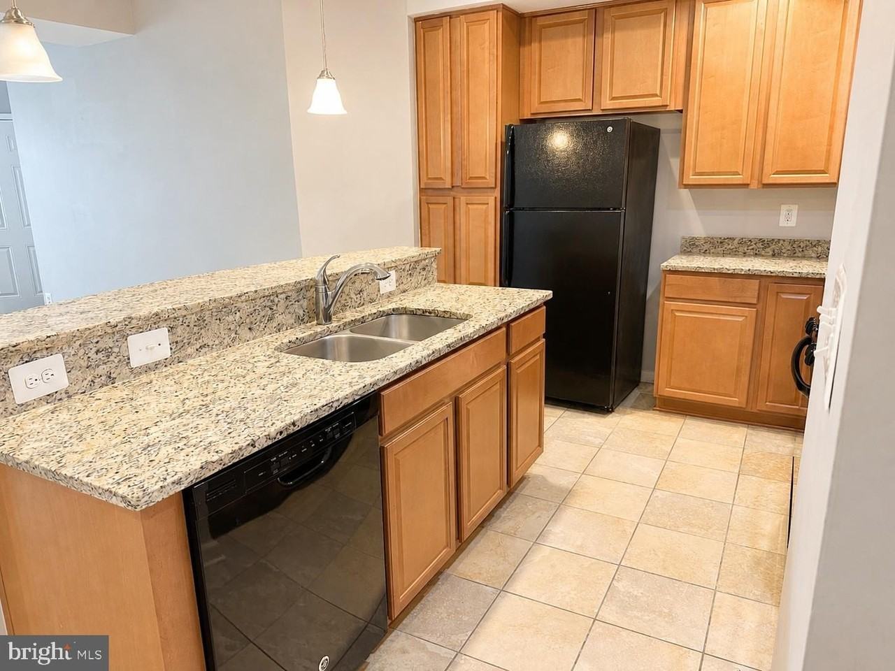 24598 Johnson Oak Ter - Photo 7 of 25