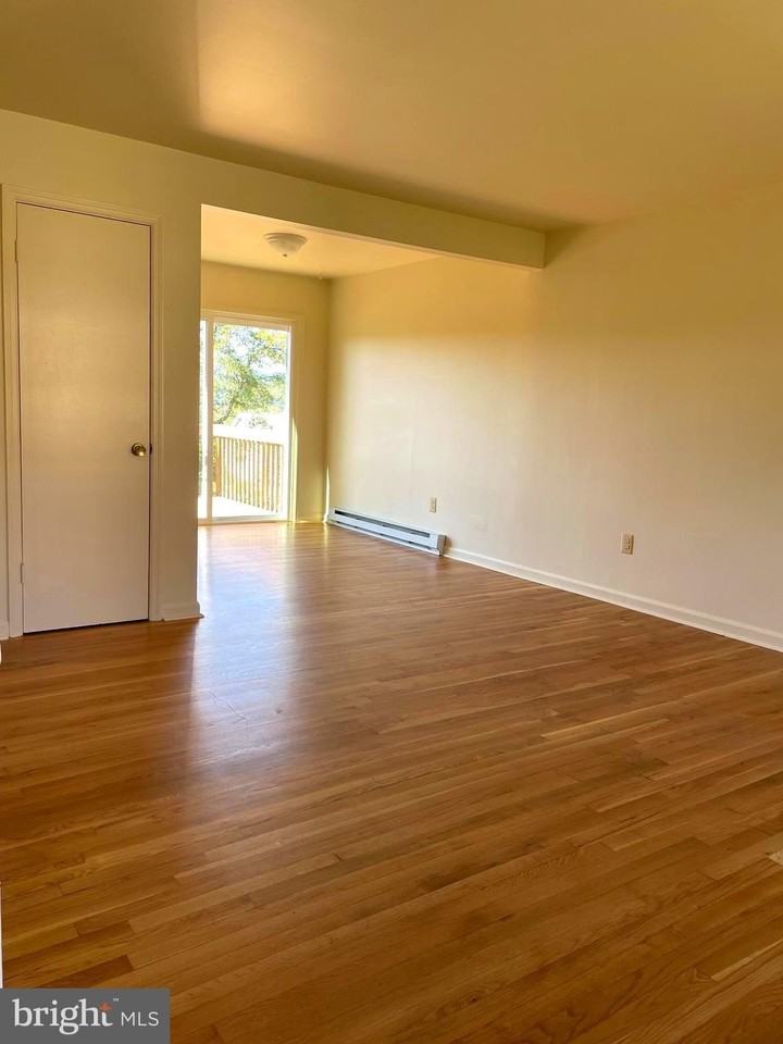 209-A S Shenandoah Ave - Photo 3 of 12