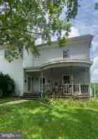 featured image of 117 E High St