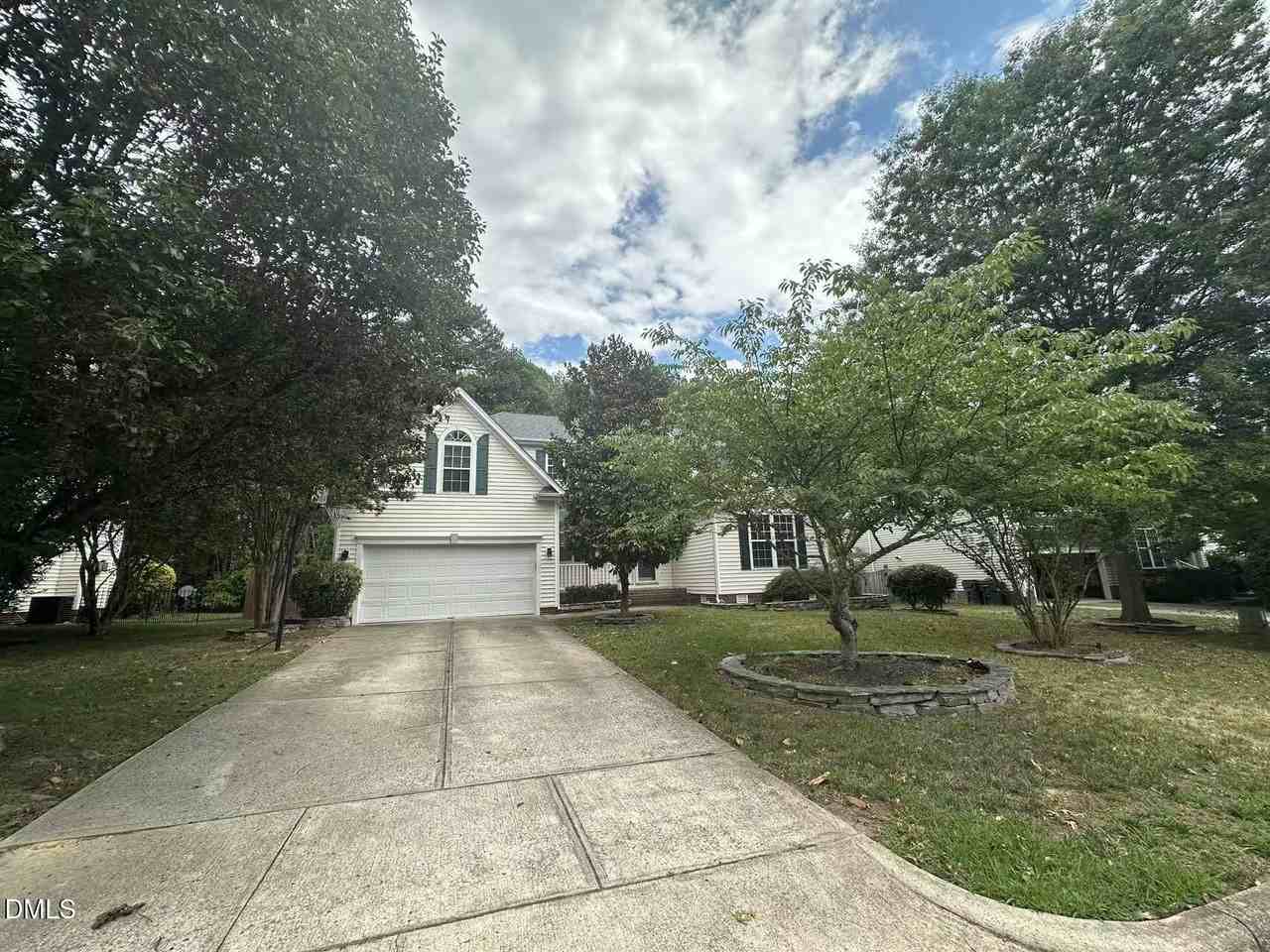 122 Trumbell Cir - Photo 3 of 40