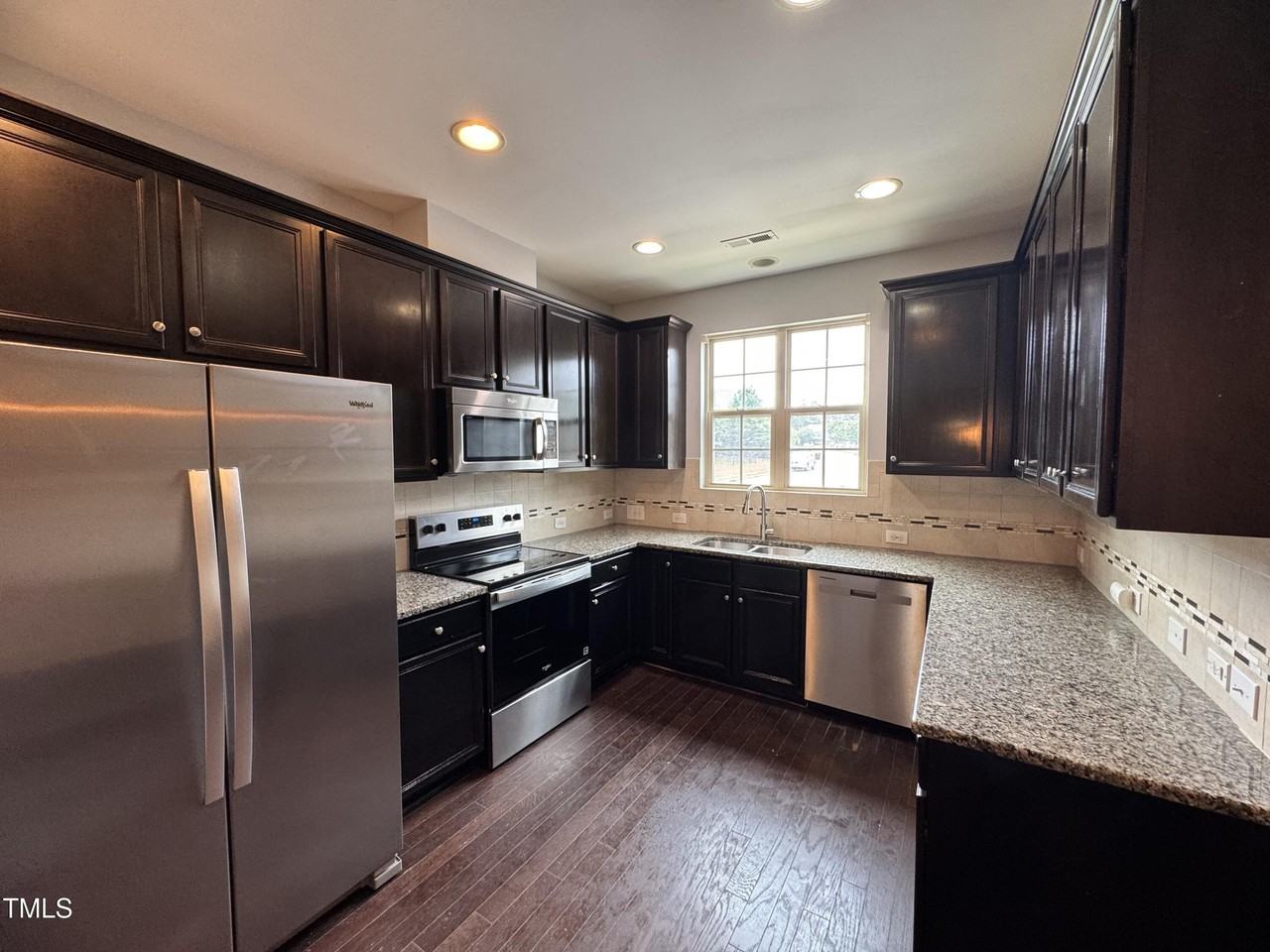 748 Wickham Ridge Rd - Photo 3 of 21