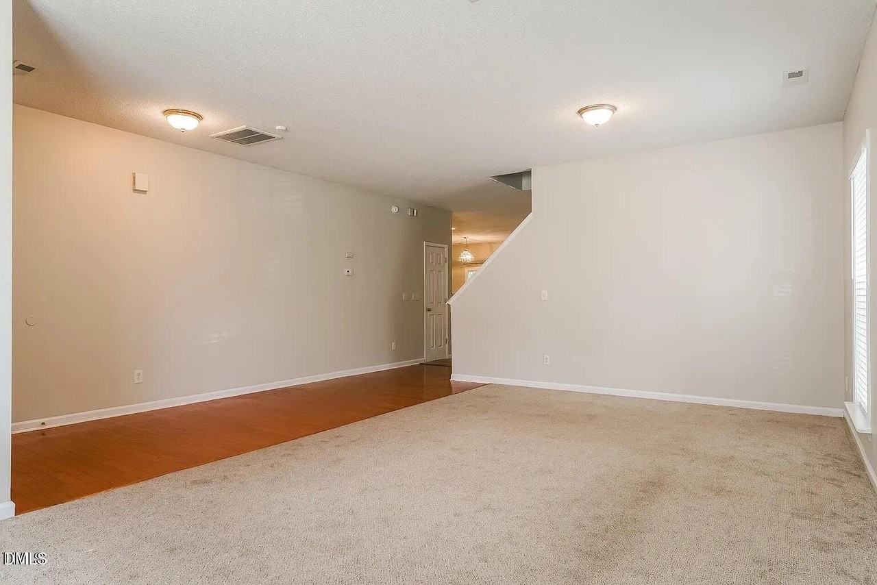 4443 Karlbrook Ln - Photo 6 of 24