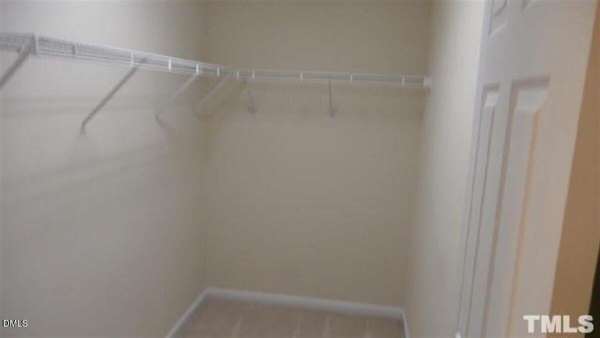 132 Linden Park Ln - Photo 4 of 14
