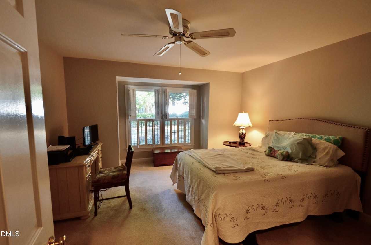 531 Weathersfield - Photo 6 of 22