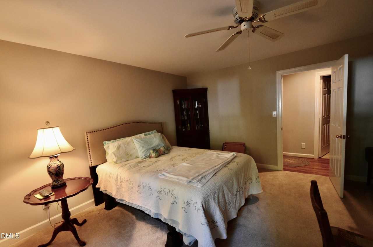 531 Weathersfield - Photo 7 of 22
