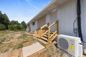 featured image of 17329 Lee Hwy #2