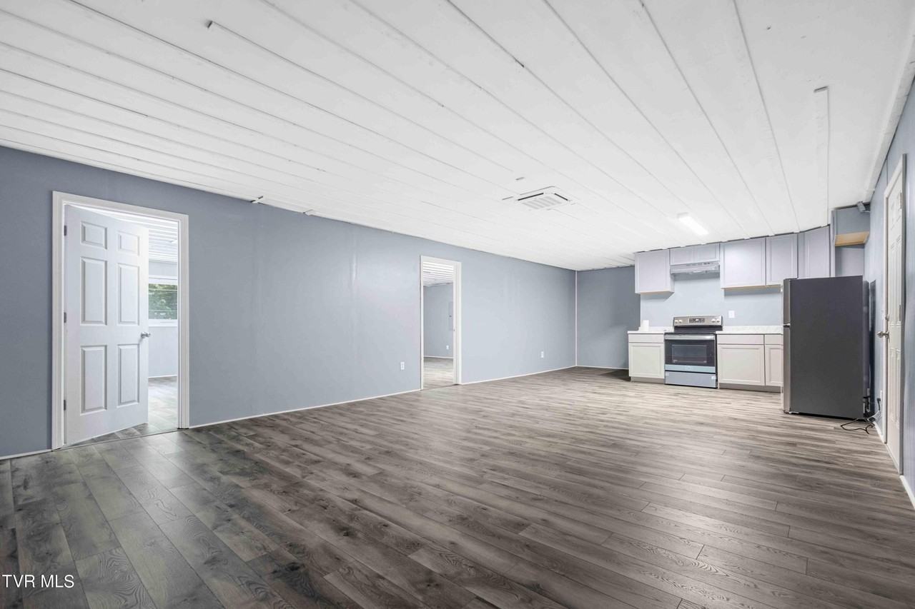 17329 Lee Hwy #2 - Photo 4 of 15