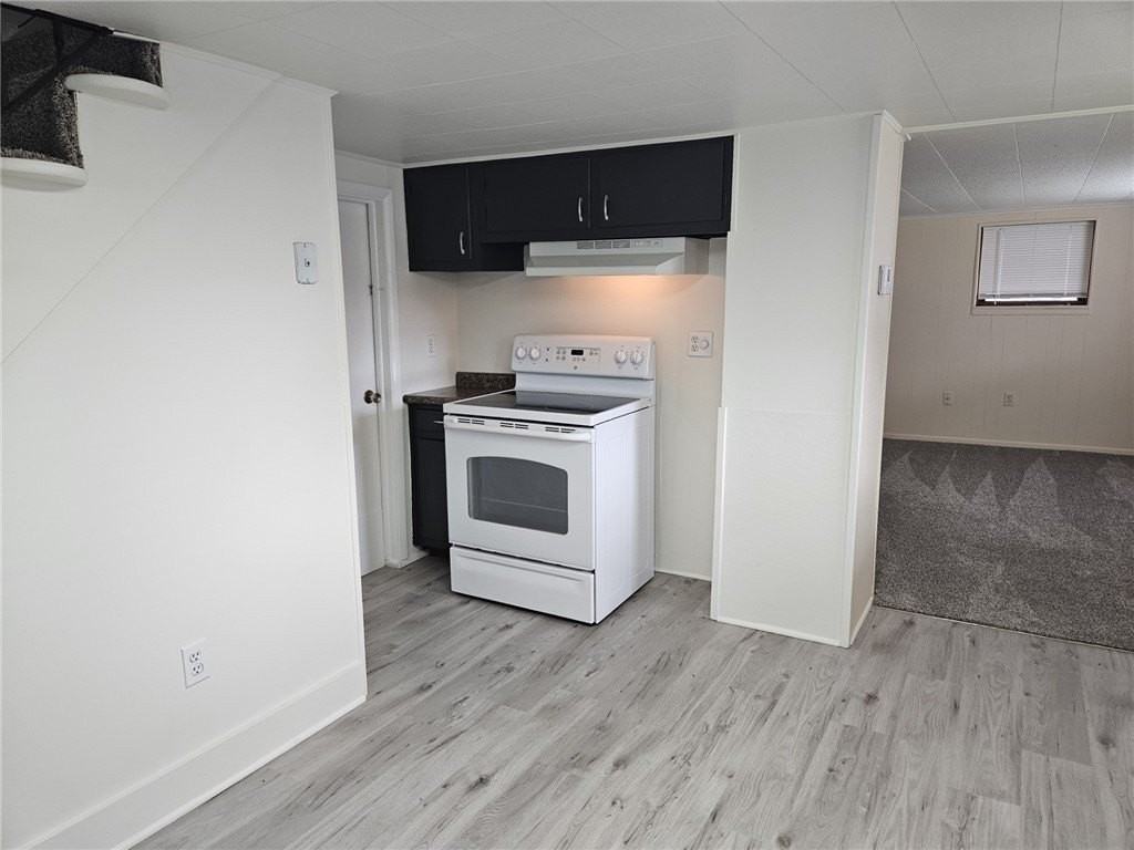 6098 Kennedy Ave - Photo 6 of 17