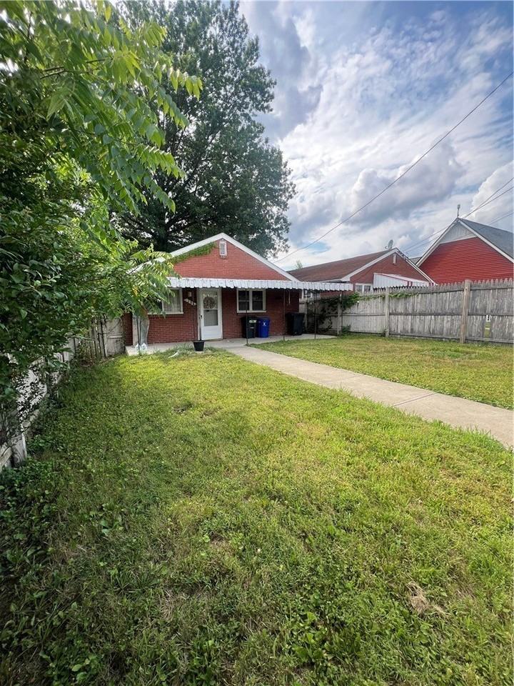 731 N Atlantic Ave - Photo 3 of 24