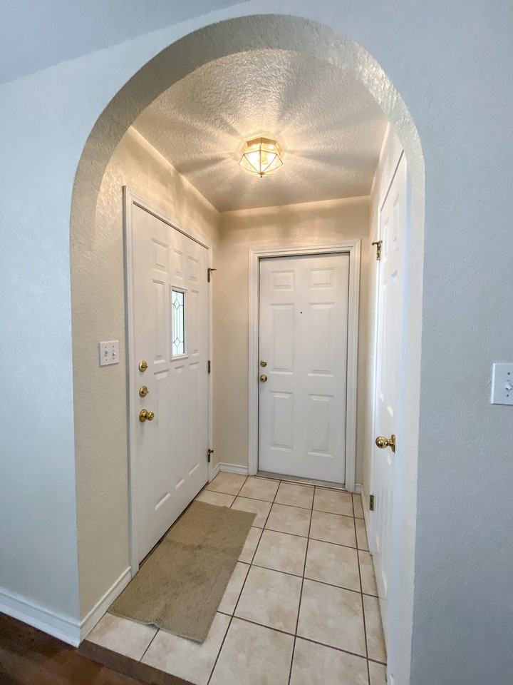 1663 Lantana Cir #1 - Photo 2 of 18