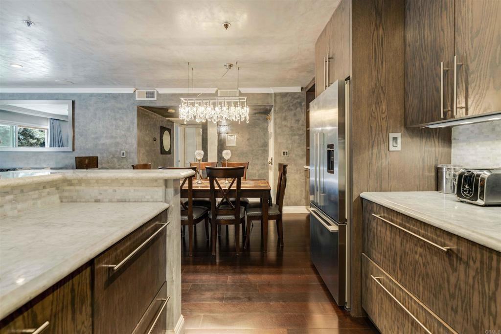5705 Friars Rd - Photo 2 of 37