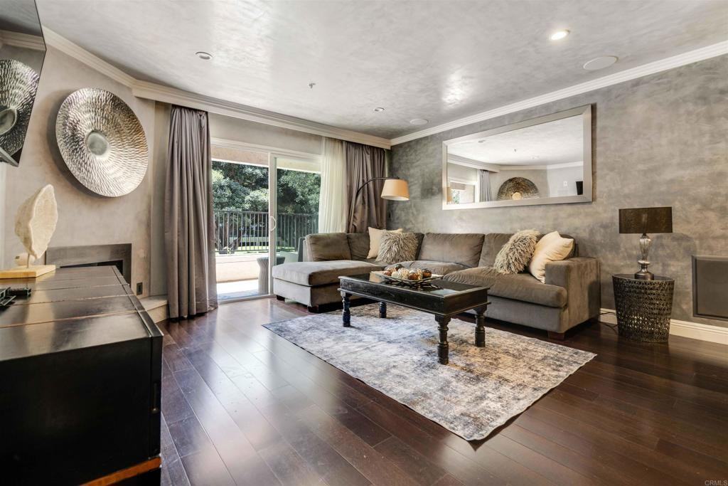 5705 Friars Rd - Photo 4 of 37