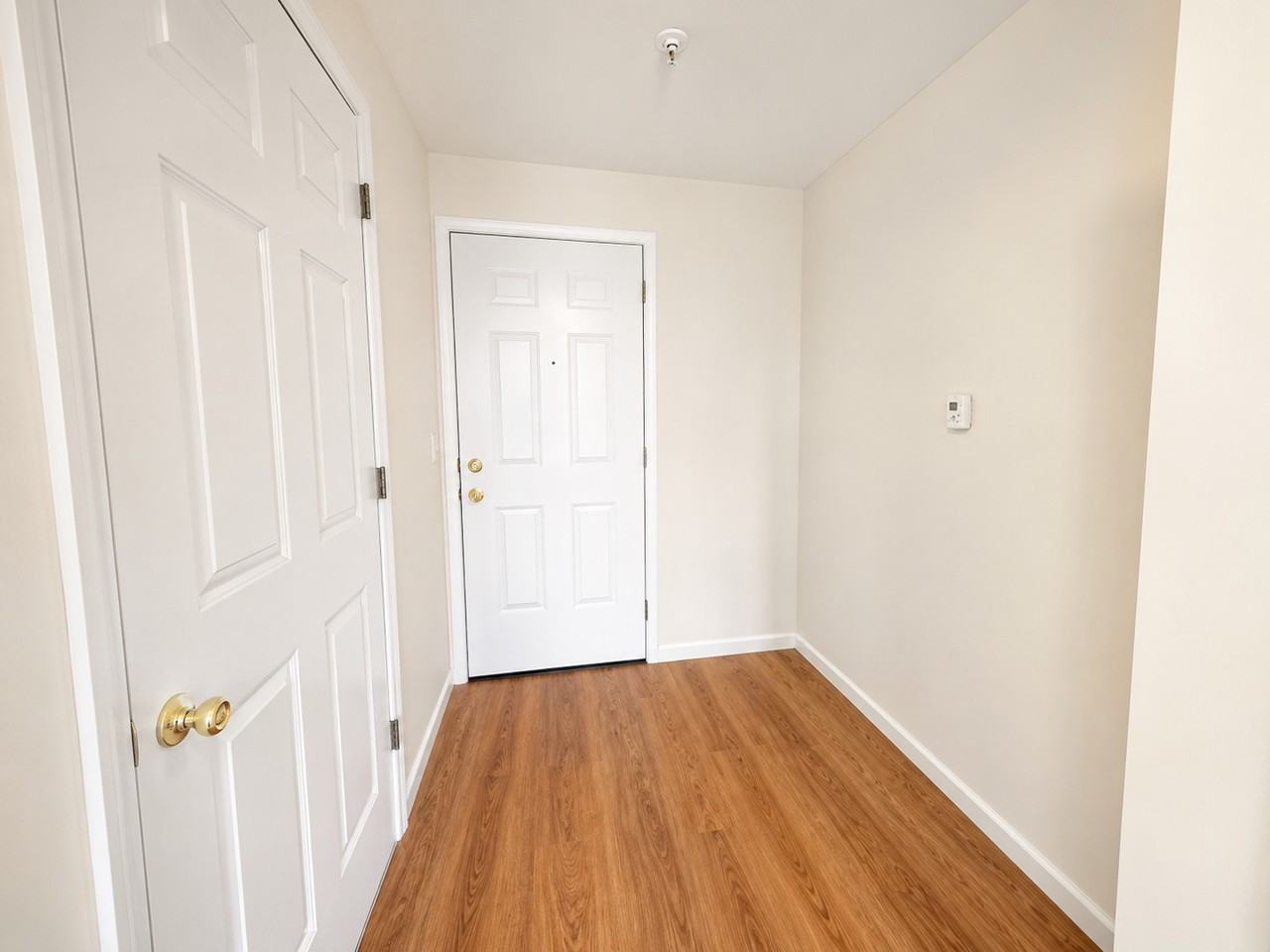 40 Watchung Ave ## 72 - Photo 4 of 10