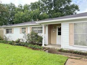 270 Ferndale Ln - Photo 1 of 1