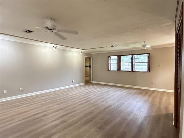 270 Ferndale Ln - Photo 7 of 31
