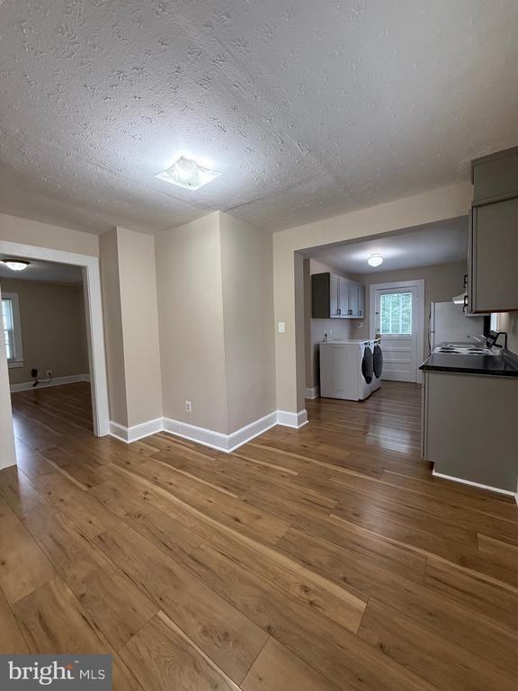 920 Northside Dr - Photo 6 of 14