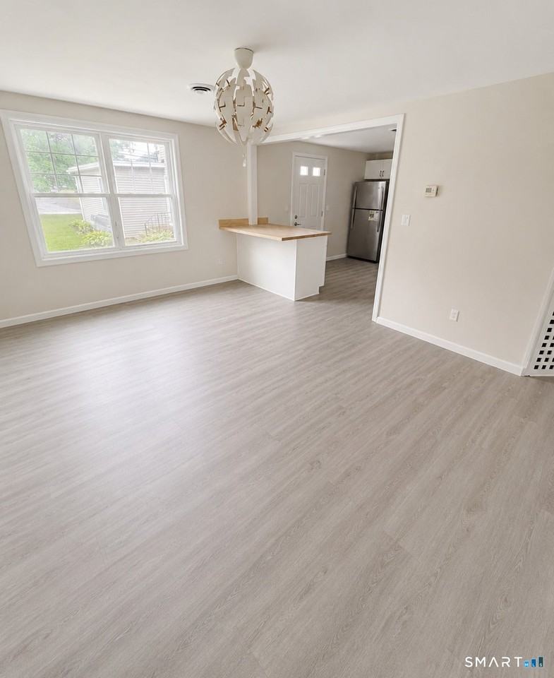 267 Branford Rd - Photo 2 of 6