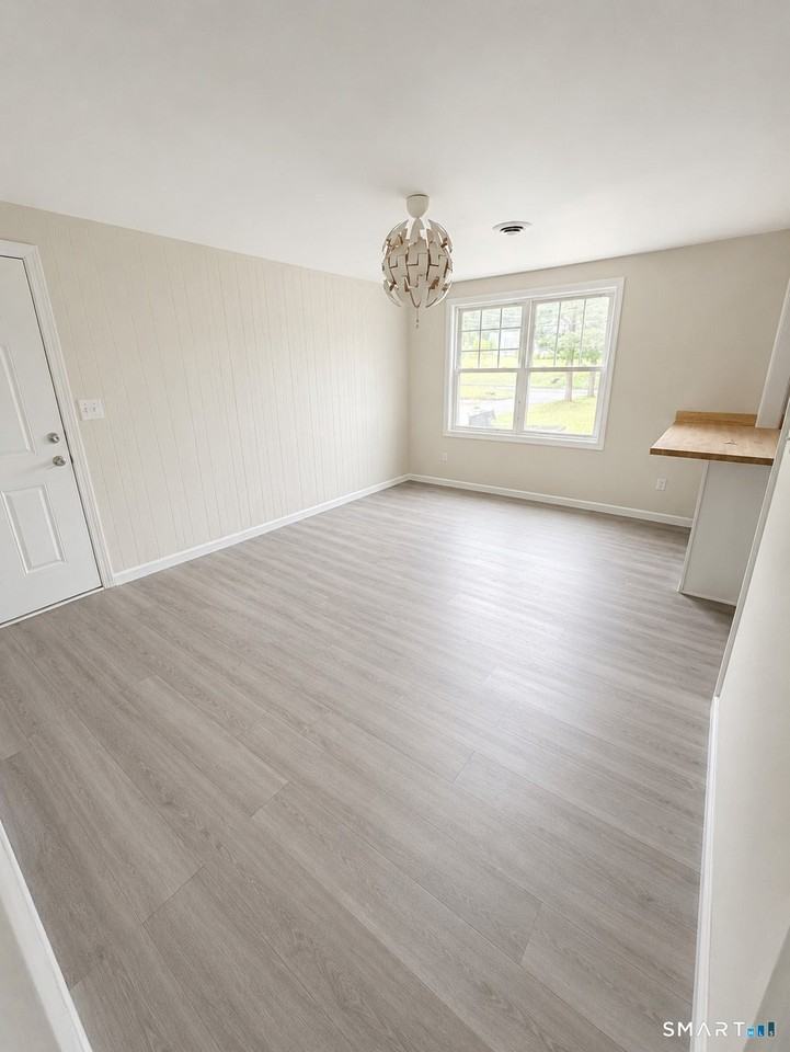 267 Branford Rd - Photo 3 of 6