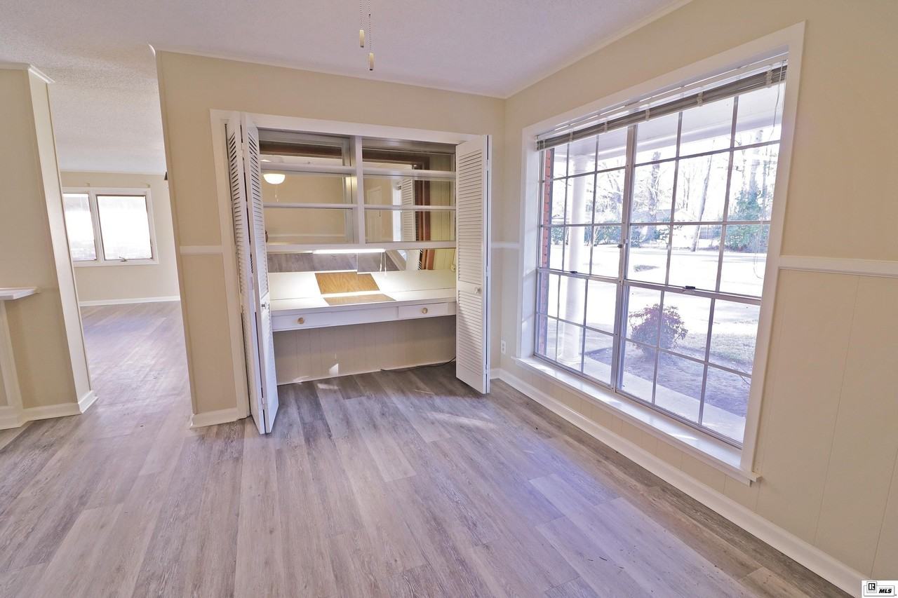 2504 Kenmore St - Photo 5 of 27