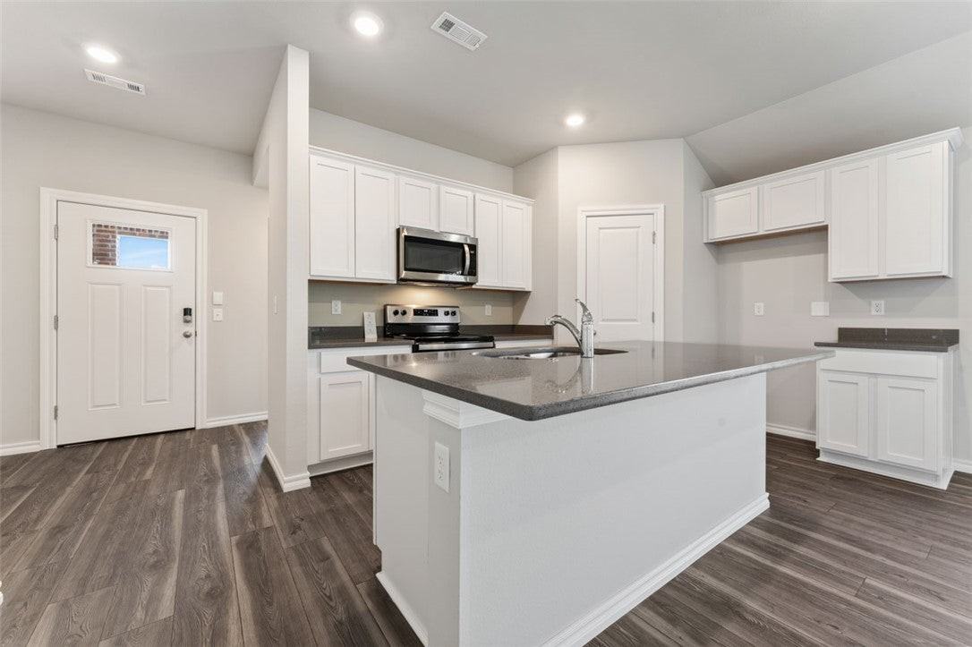 602 Cattleman Ct - Photo 6 of 22