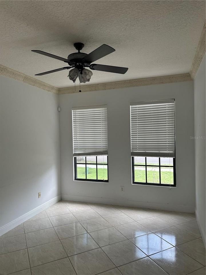 9097 Venezia Plantation Dr - Photo 4 of 15