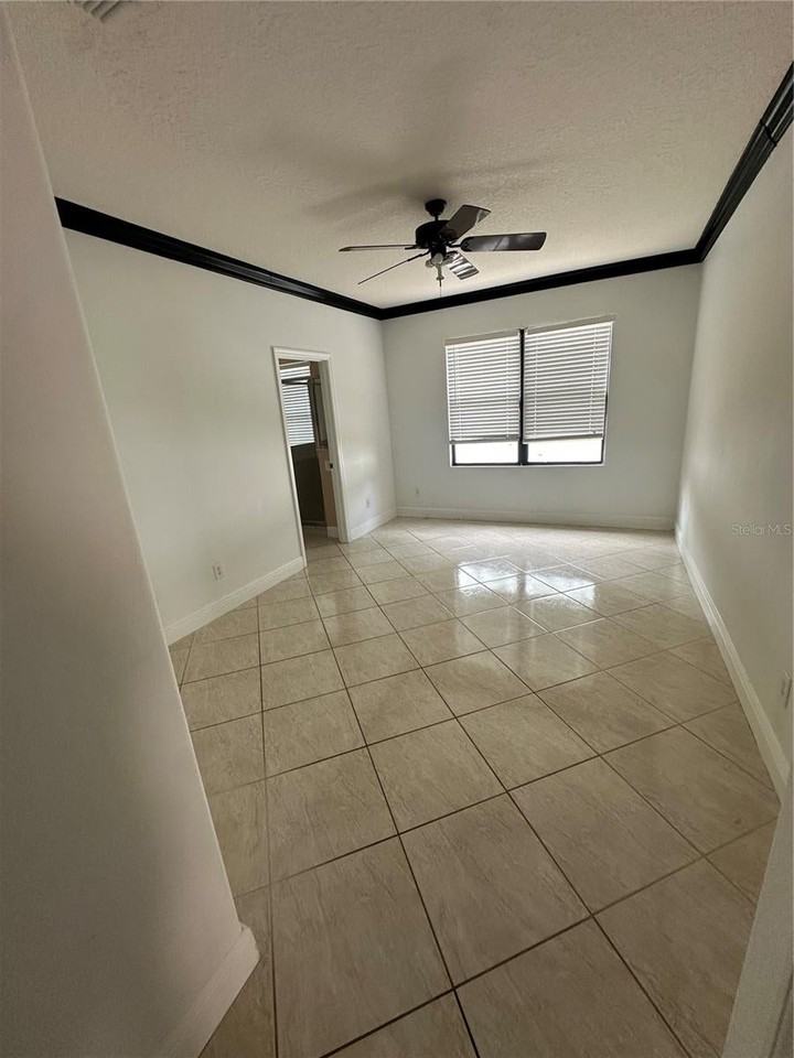 9097 Venezia Plantation Dr - Photo 7 of 15