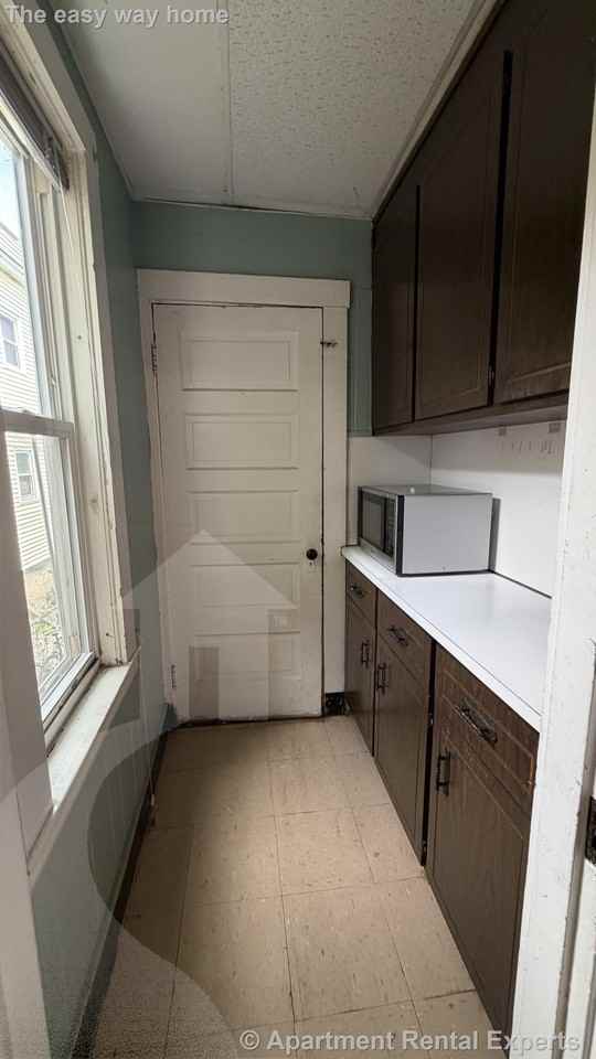 376 Mcgrath Hwy - Photo 3 of 22