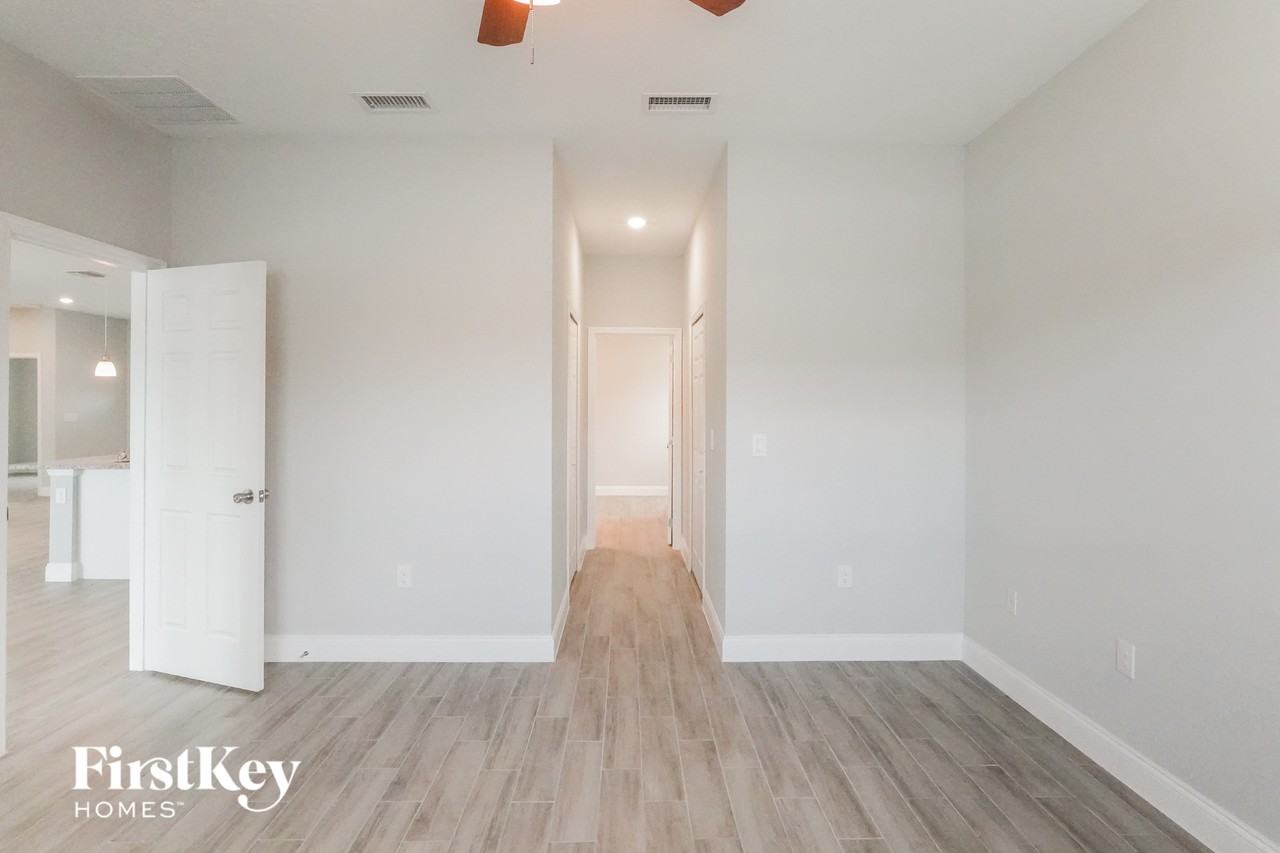 702 Caribou Dr - Photo 2 of 15